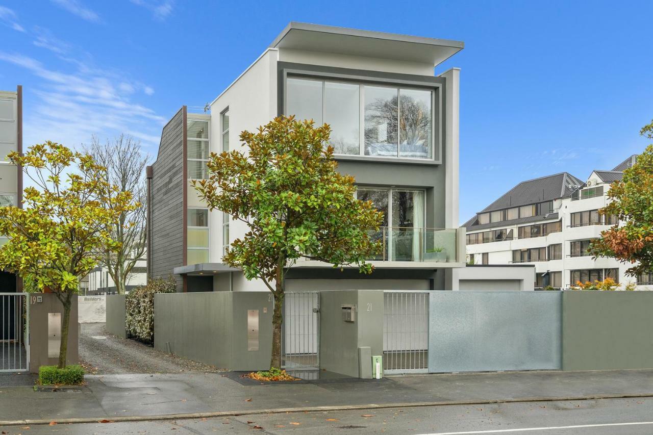 City Sanctuary On Kilmore Christchurch Exterior photo